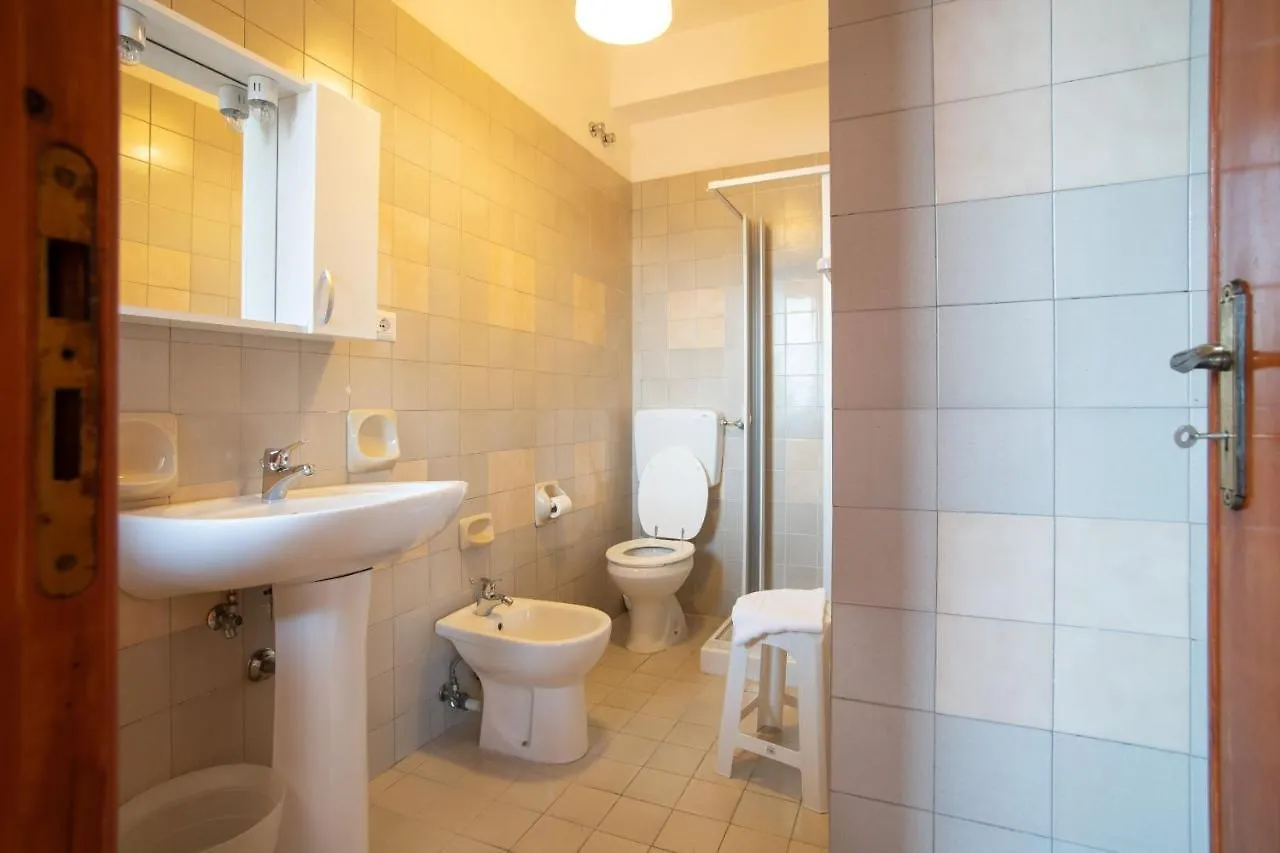 Testa Di Monaco - Basic Beach Accommodations Capo d'Orlando 0*,  Italy