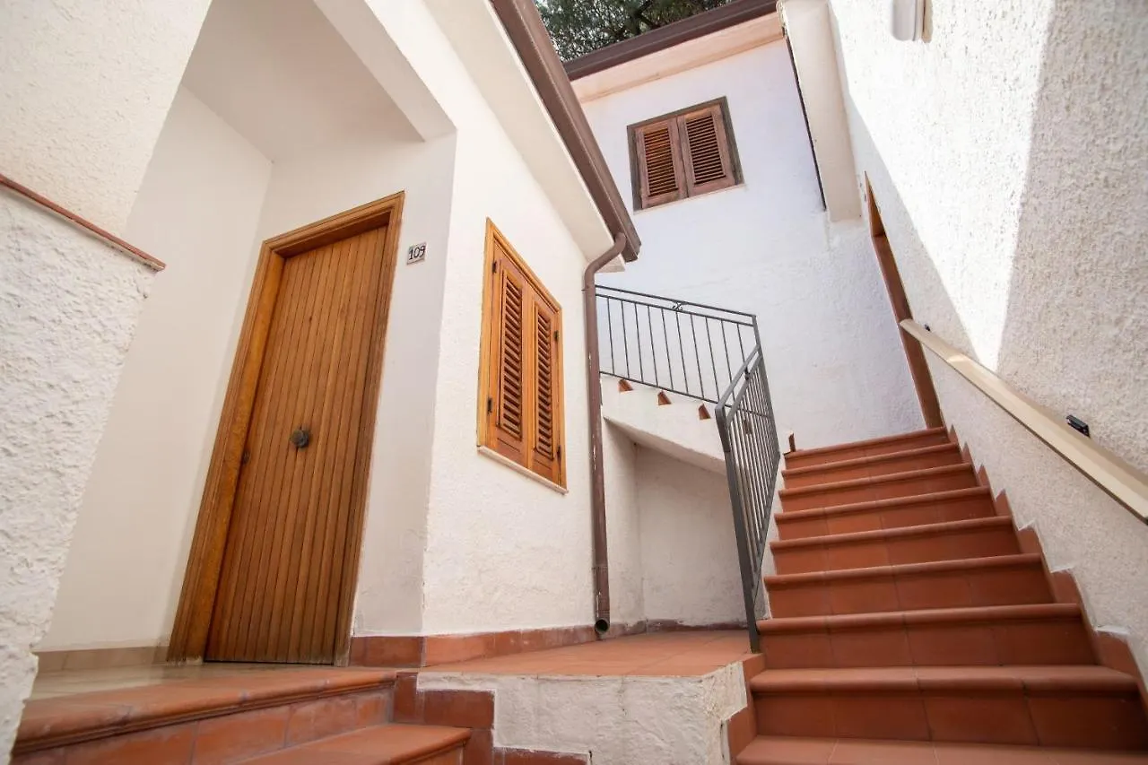 Hotel Testa Di Monaco - Basic Beach Accommodations Capo d'Orlando