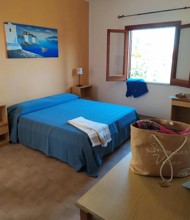 Testa Di Monaco - Basic Beach Accommodations Capo d'Orlando Hotel