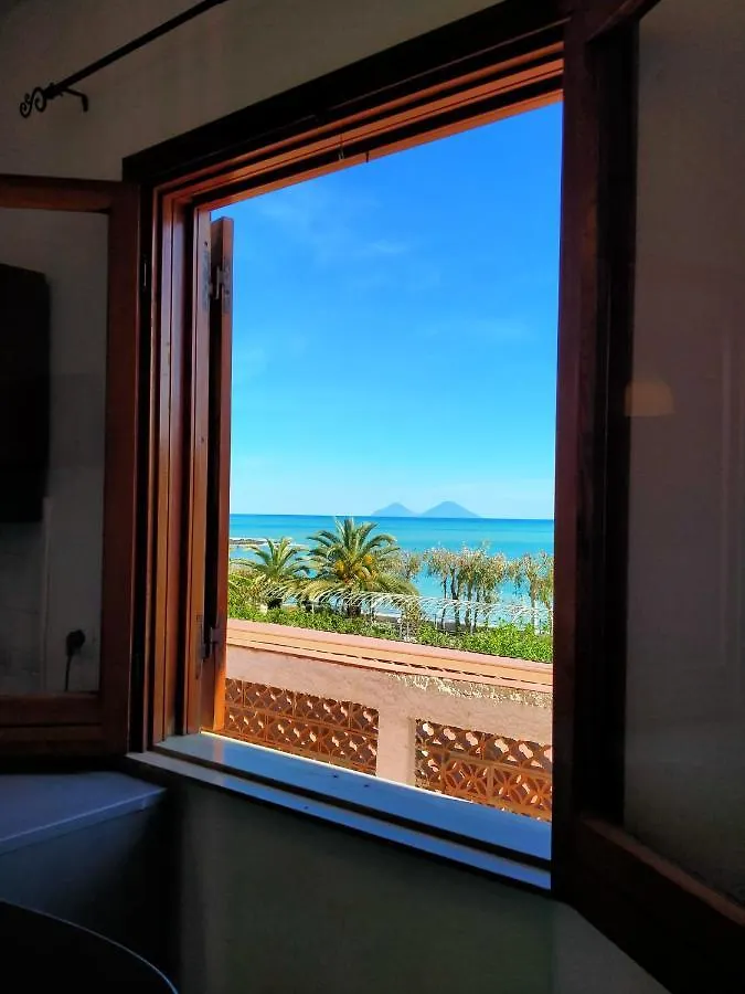 Testa Di Monaco - Basic Beach Accommodations Capo d'Orlando Hotel